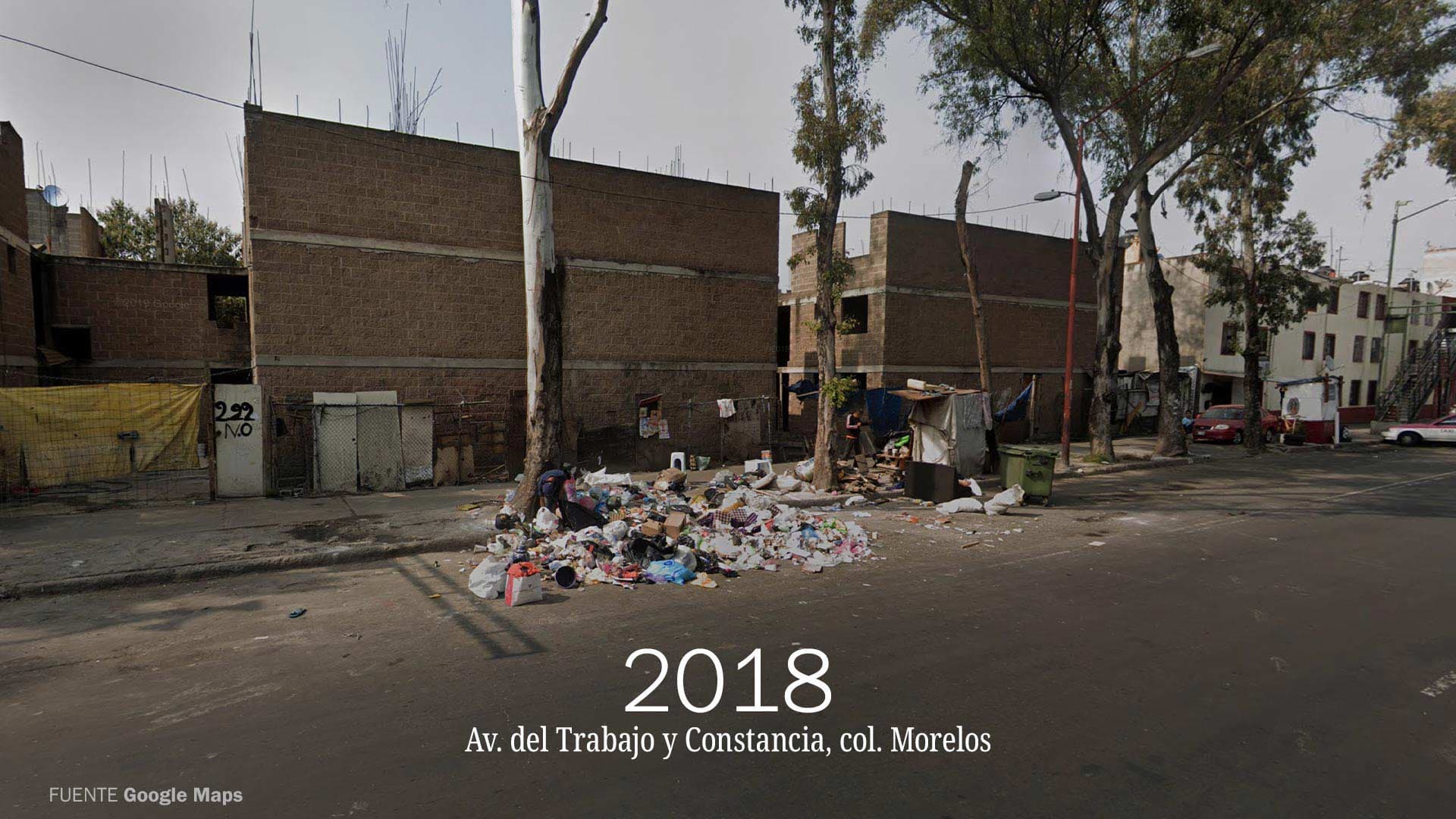 Imagen de Google Maps en la que se muestra un basurero clandestino sobre una avenida de la Ciudad de México en el año 2018