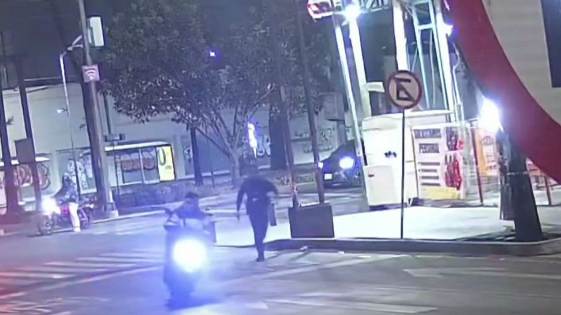 De Película: Captan Persecución entre Policías y Ladrones de Motocicletas en Iztacalco, CDMX