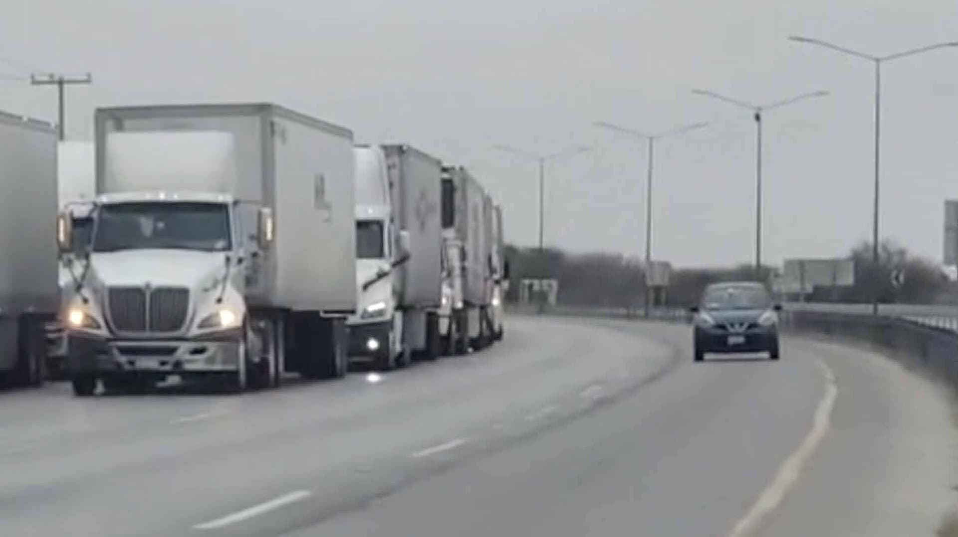 Pruebas Piloto en Aduanas Generan Largas Filas en Puentes Internacionales de Nuevo Laredo