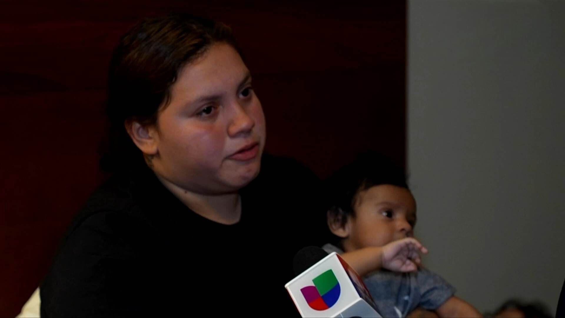 Deportan a Familia de Origen Mexicano Detenida por ICE con Bebé de Meses Enfermo