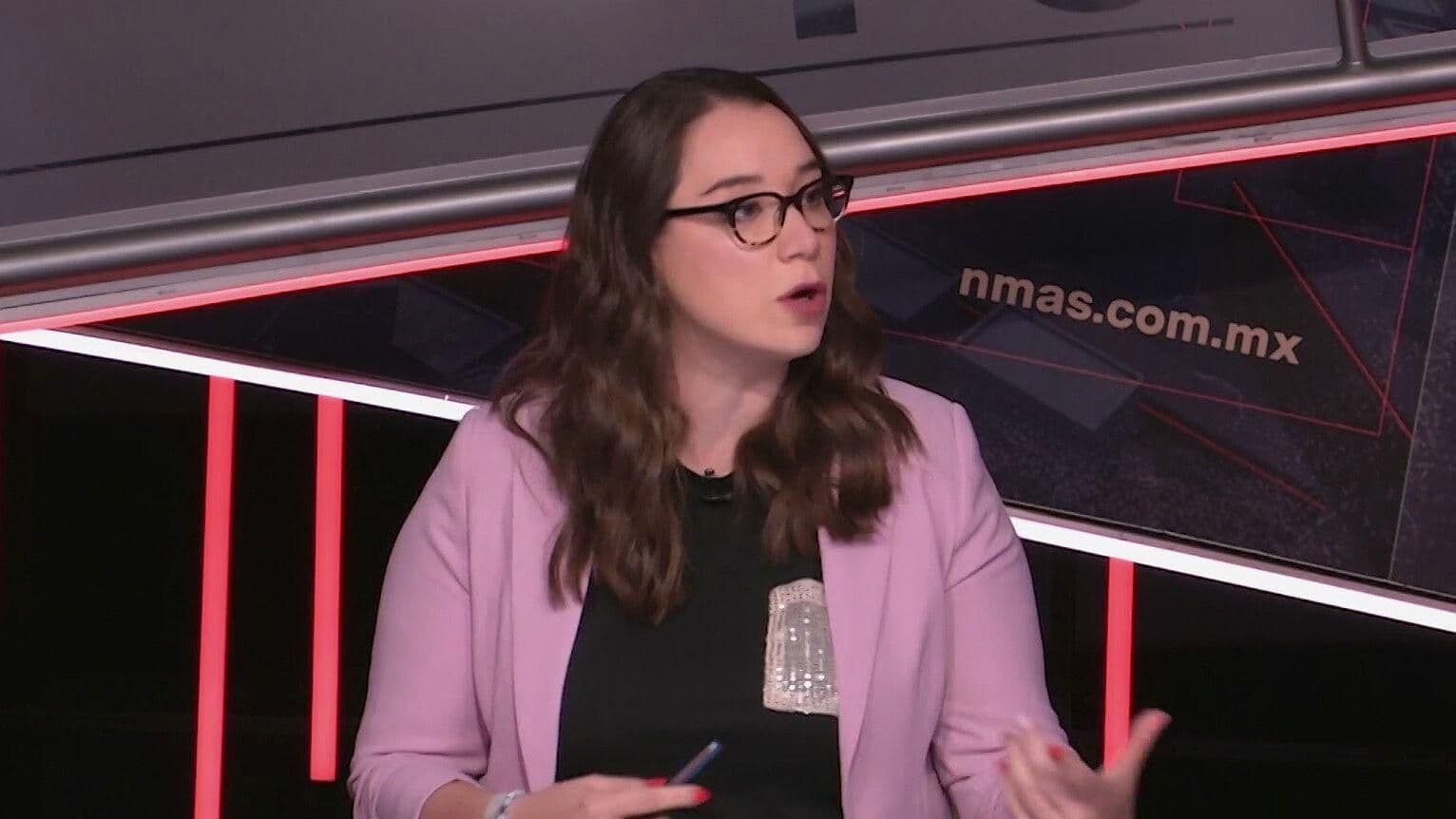 "Chicharito Tiene la Oportunidad de Estar Bien Rodeado en Chivas": Majo González