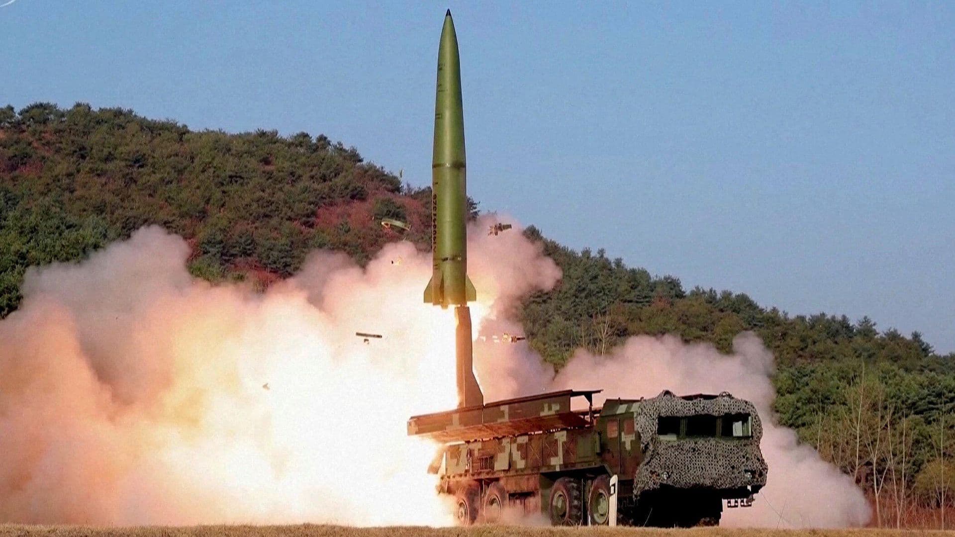 Kim Jong Un Pide Fortalecer Fuerza Nuclear de Corea del Norte