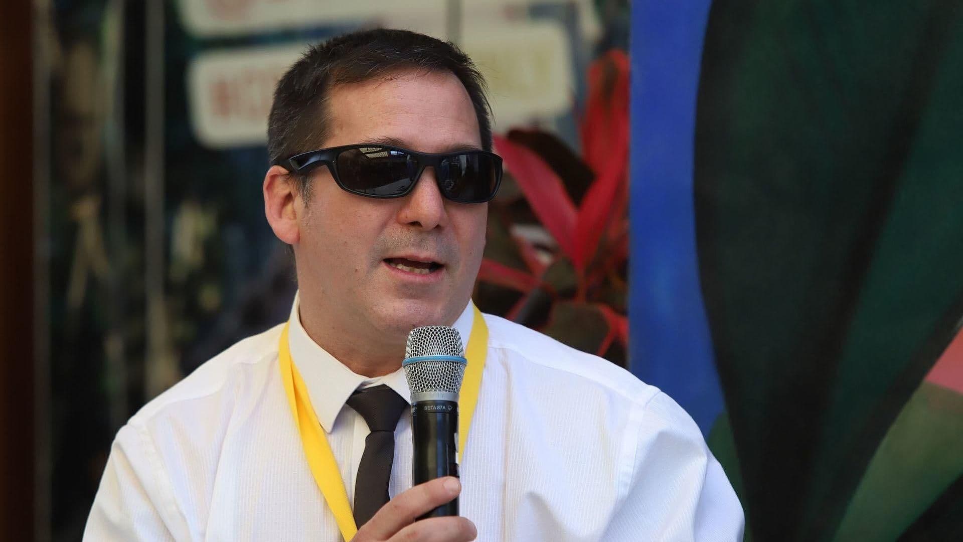 Hijo de Silvia Pinal Podría Ser Embargado: Está Demandado por Despido Injustificado