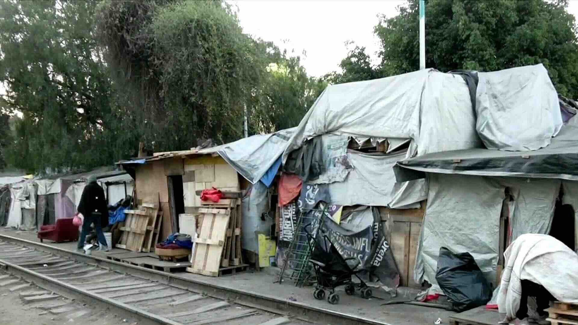 Posponen Reubicación de Migrantes en Campamento de Vallejo en CDMX