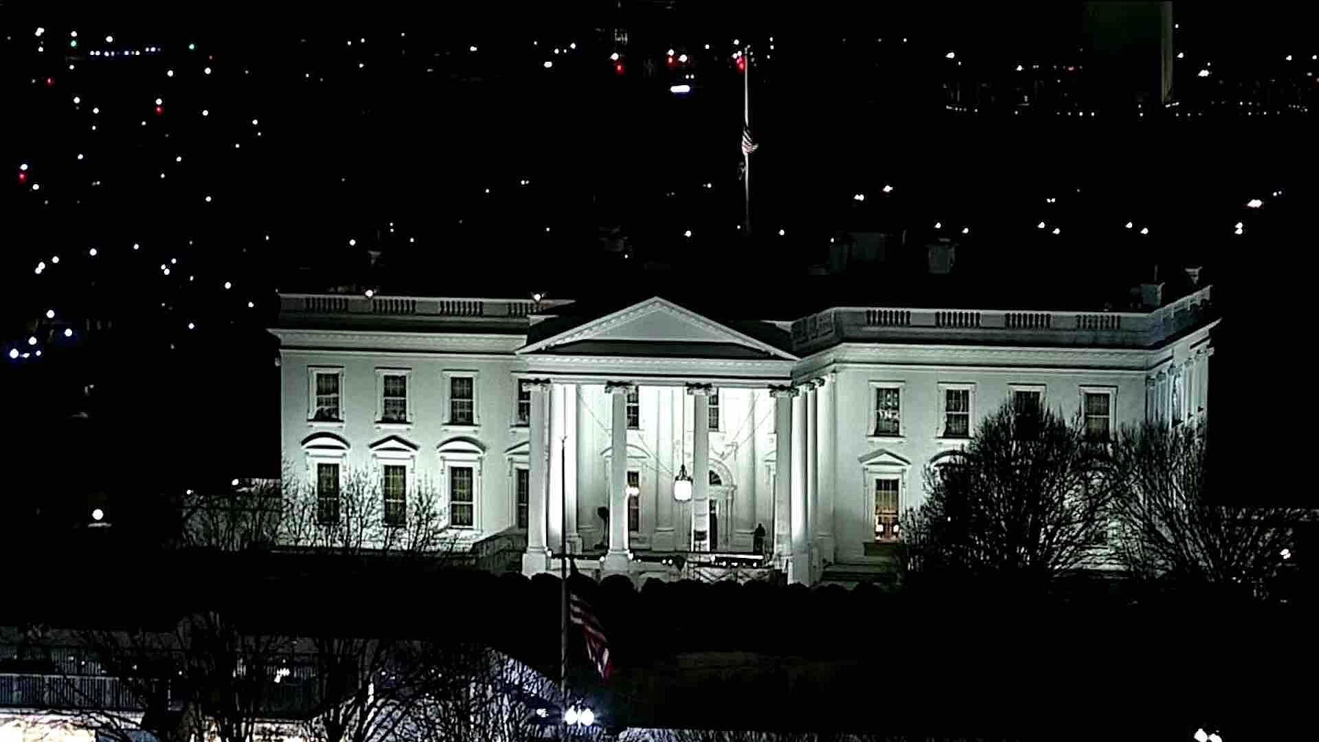 Donald y Melania Trump Pasan la Noche en la Histórica Blair House