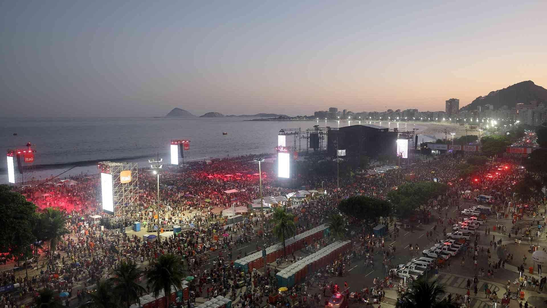 Fanáticos de Madonna se Reúnen para Presenciar Concierto en Río de Janeiro