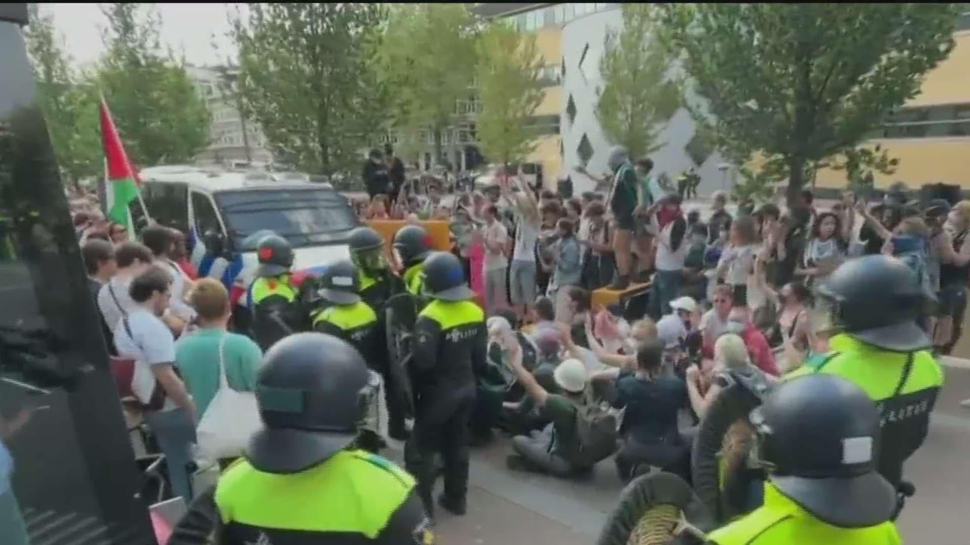 Estudiantes Propalestina se Manifiestan en Universidad de Ámsterdam