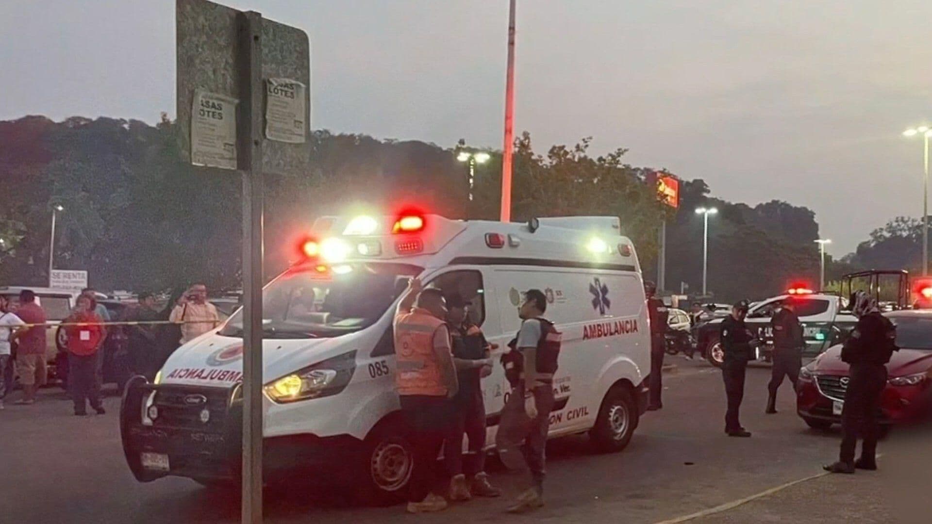 Asesinan a Comerciante en Plaza Comercial de Oluta; Iba con su Familia
