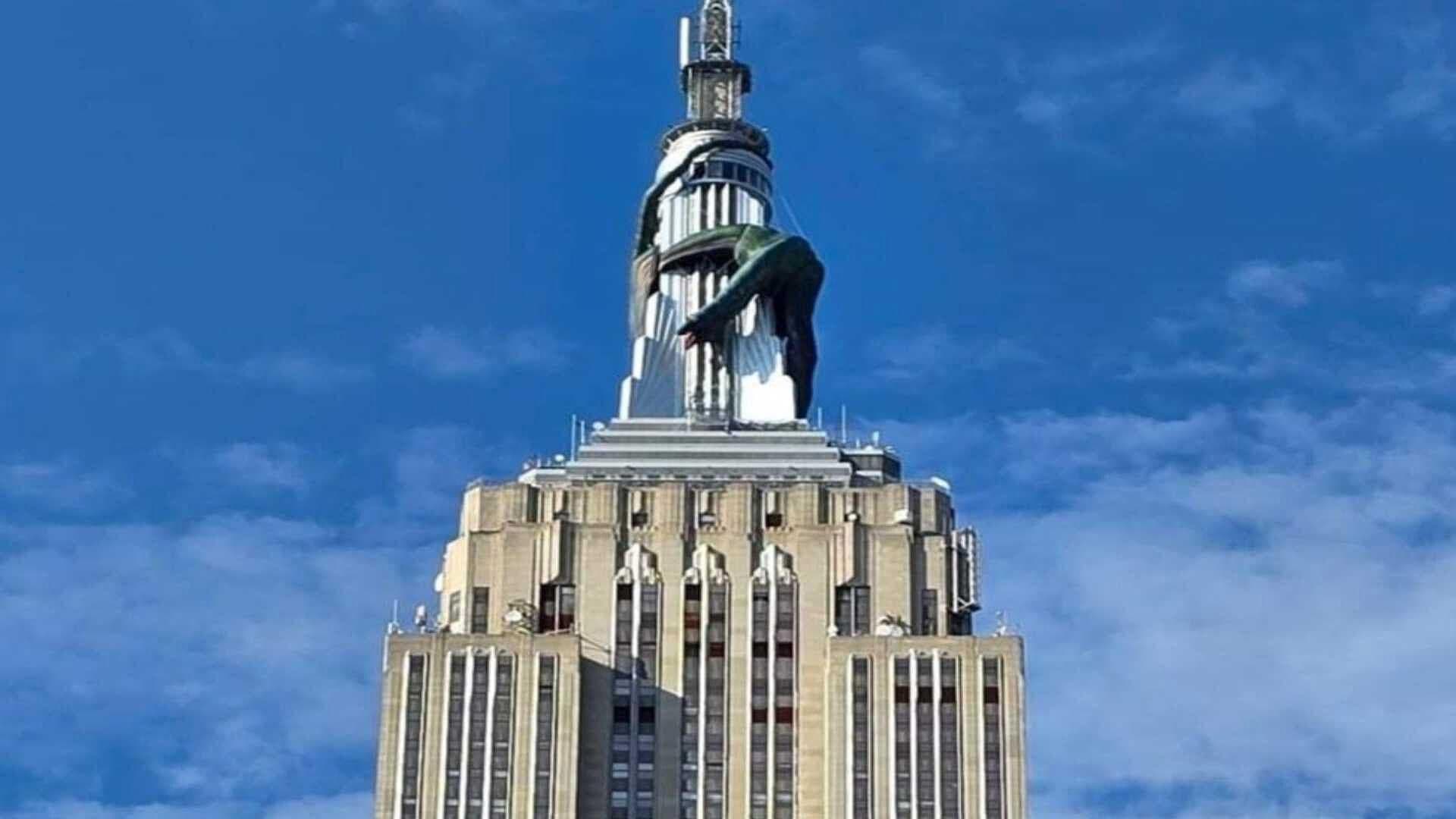 Colocan Dragón de 82 Metros en el Empire State