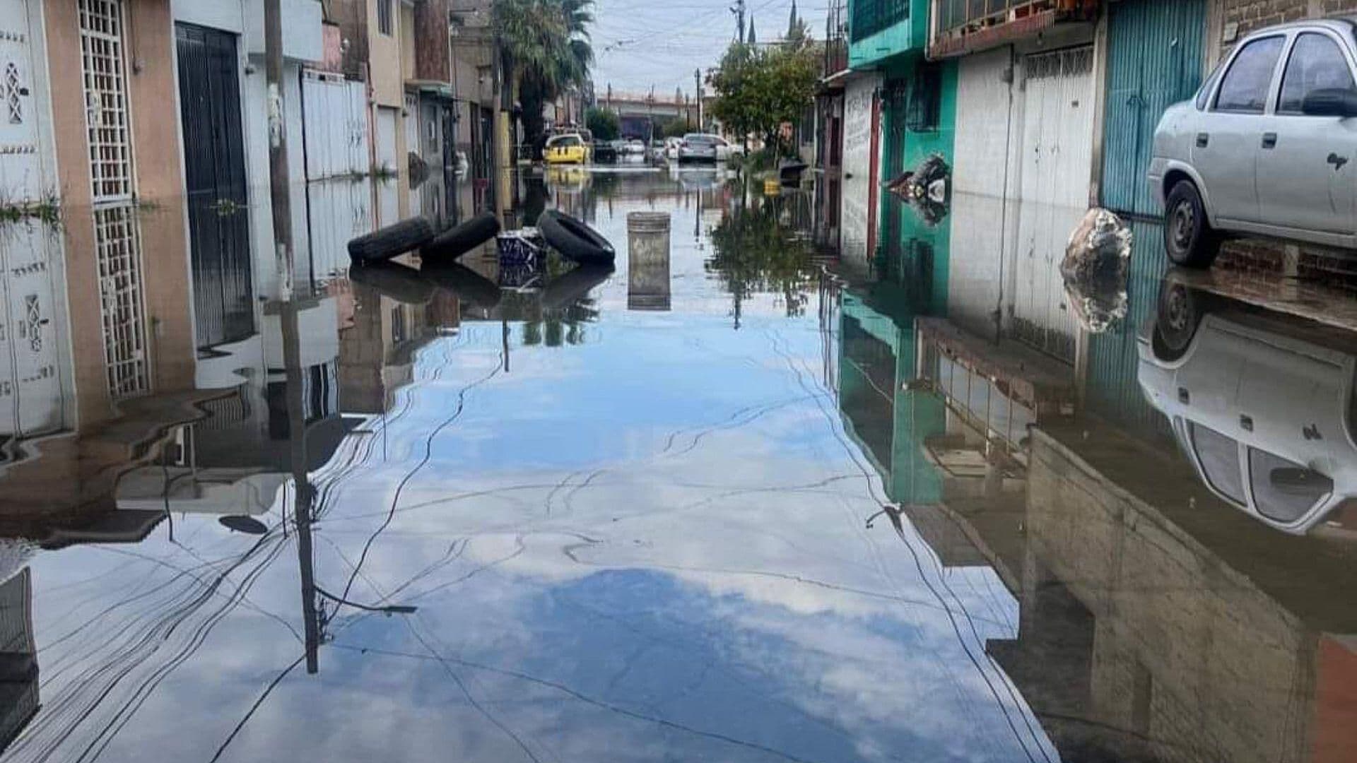Vecinos de Ciudad Azteca, Ecatepec, lo Pierden Todo por las Inundaciones