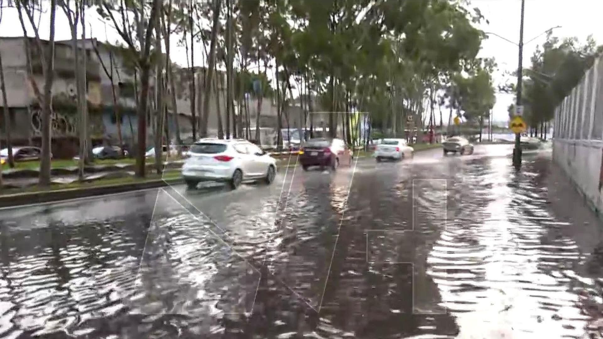 Reportan Severa Inundación en Inmediaciones de Bordo de Xochiaca en la Venustiano Carranza