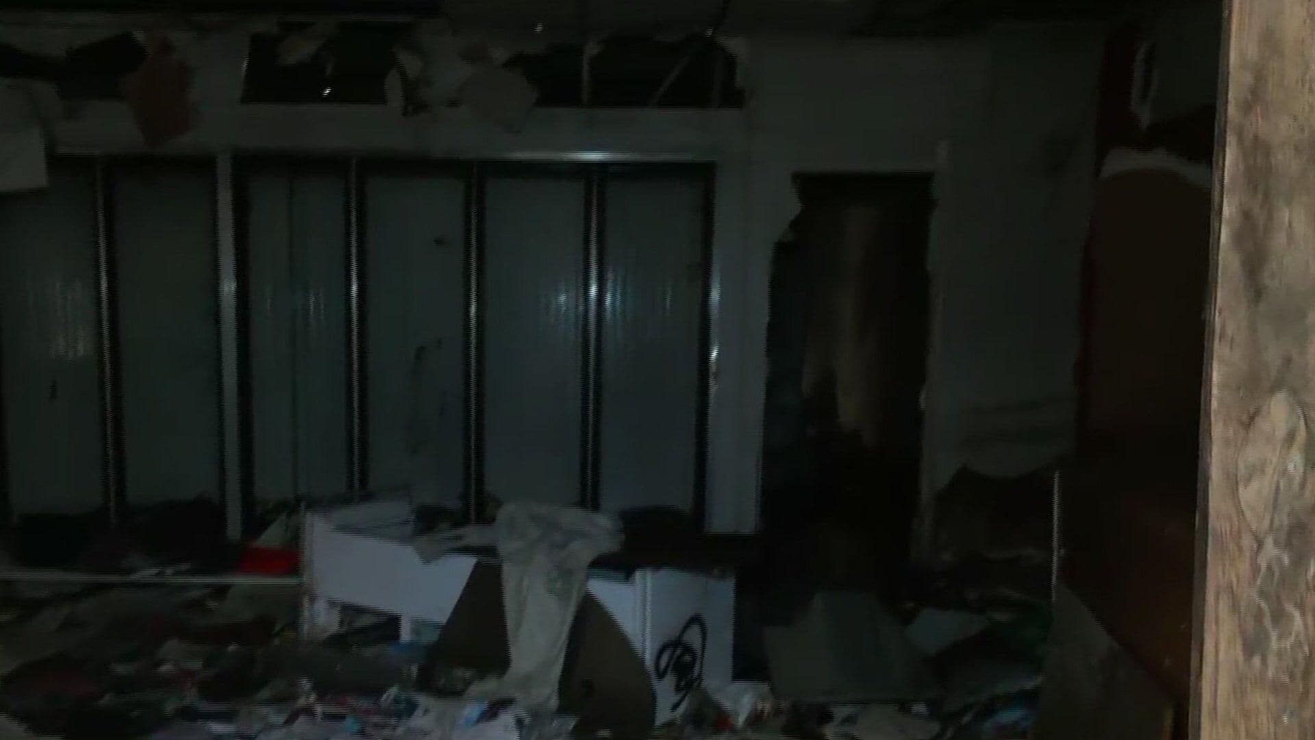 Se Atiende Incendio en Inmueble Abandonado en la Colonia Tierra Nueva, Azcapotzalco
