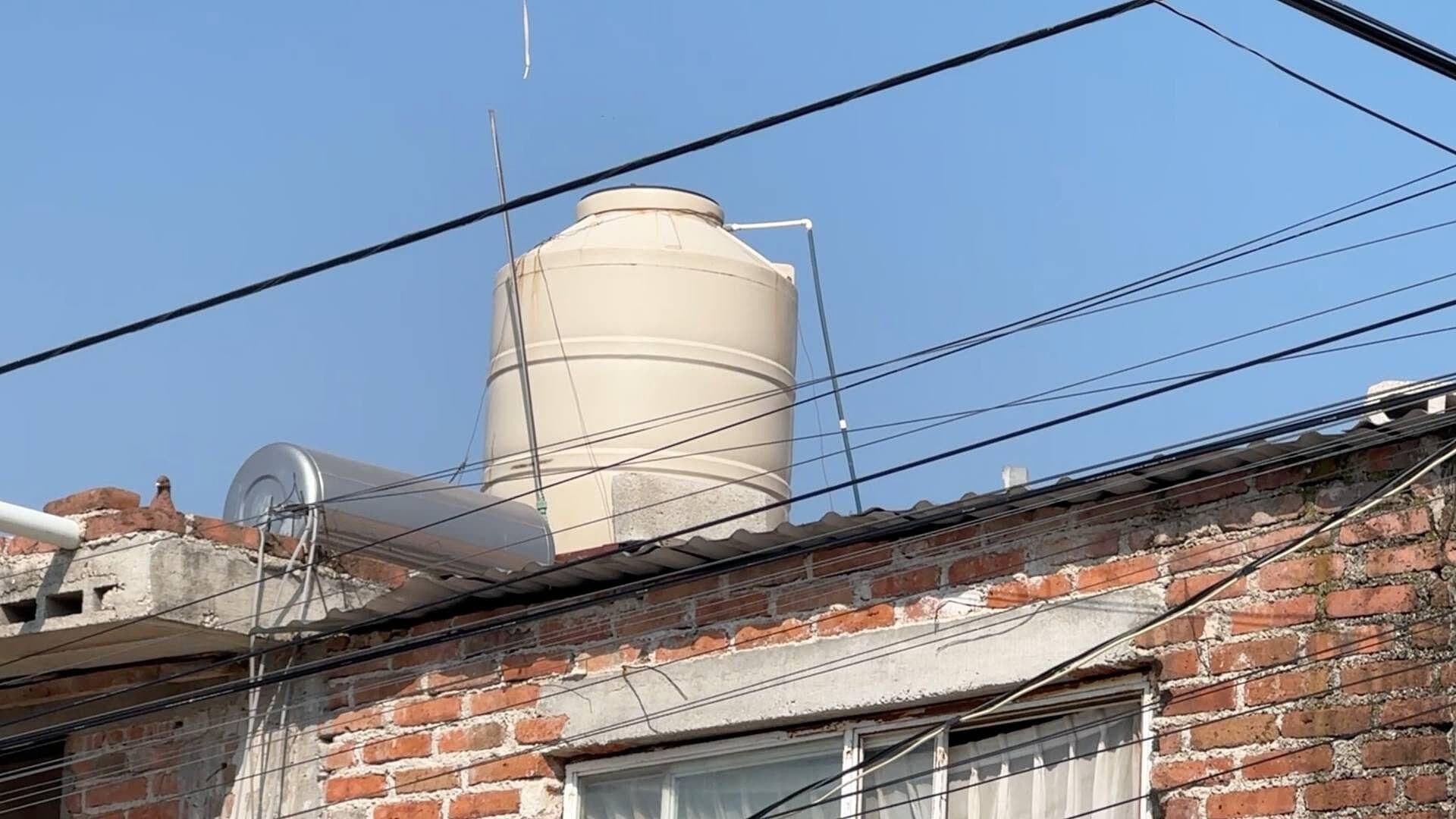 Vecinos de la Colonia Nuevo León en León, No Cuentan con el Servicio de Agua potable