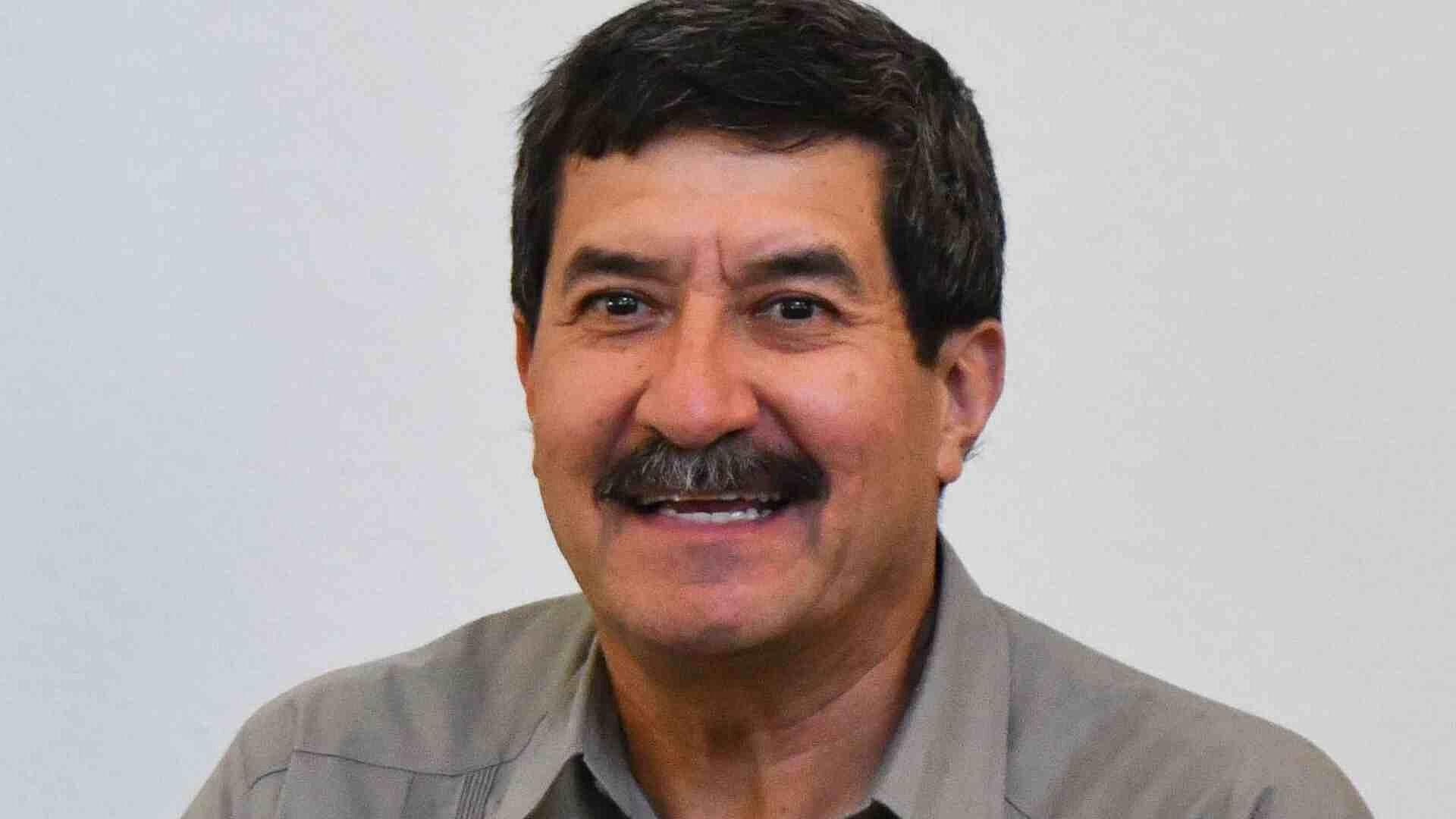 Intentan Detener a Javier Corral en Restaurante de la Colonia Roma, en CDMX