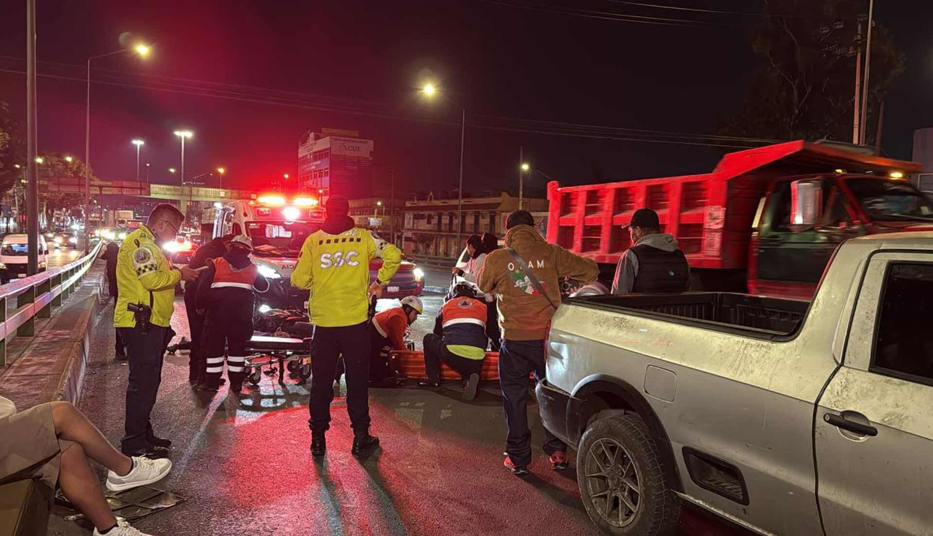 Muere Mujer en Accidente de Moto en Iztapalapa; No Portaba Casco