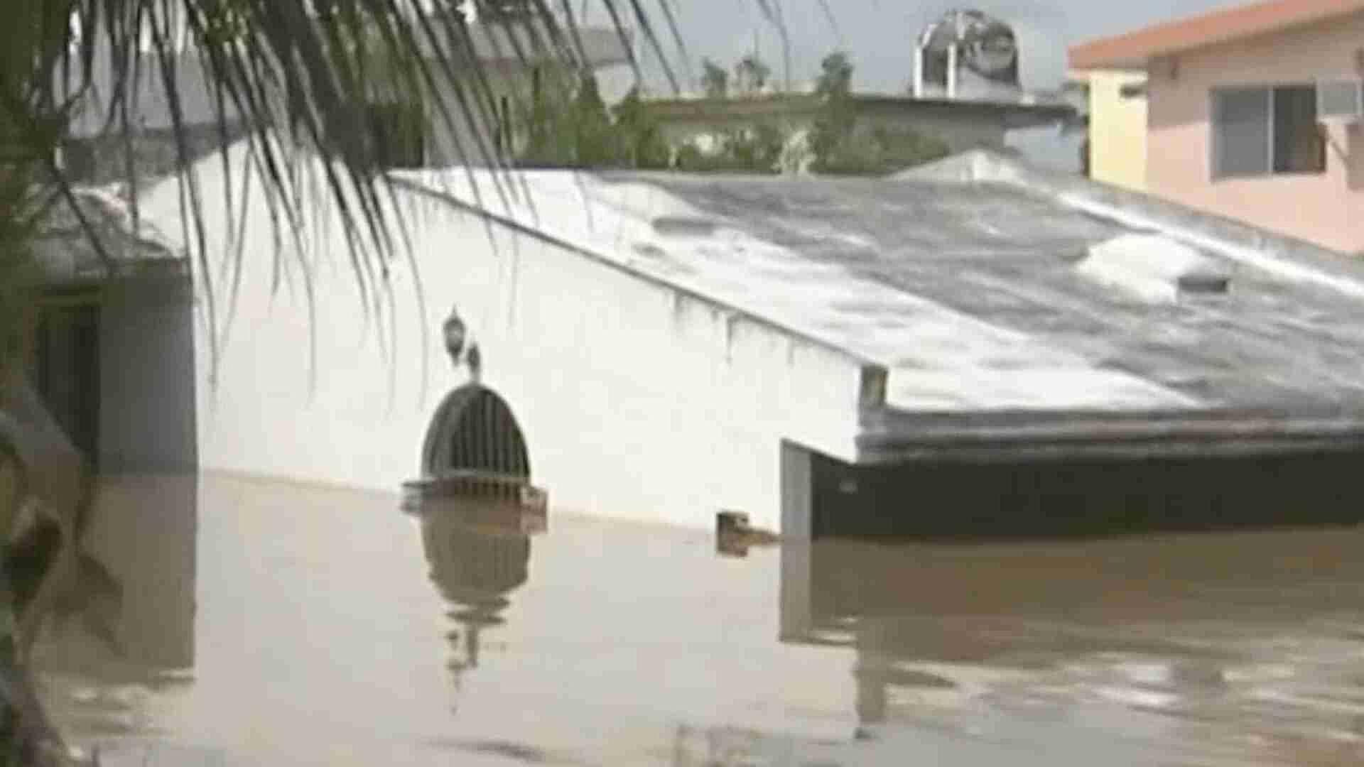 Habitantes del Fraccionamiento Floresta en Veracruz Realizan Simulacro de Inundación