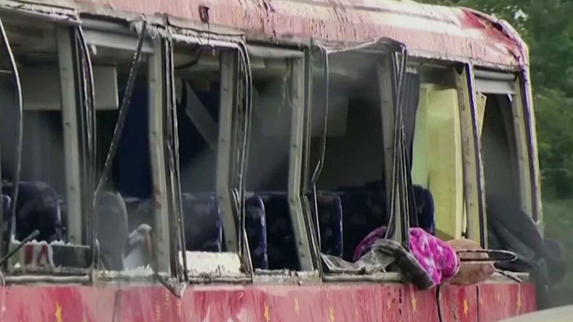 Suman 7 Mexicanos Muertos por Accidente en Autobús en Mississippi, EUA