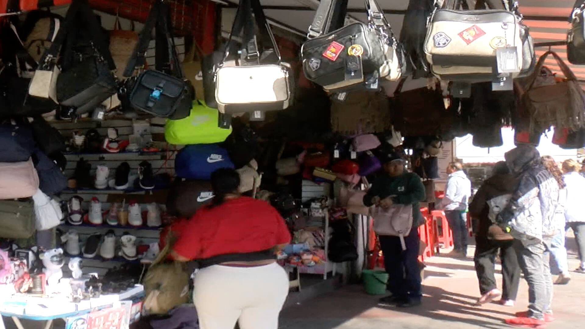 Comerciantes de la Zona Piel, Comienzan Abrir sus Negocios en León