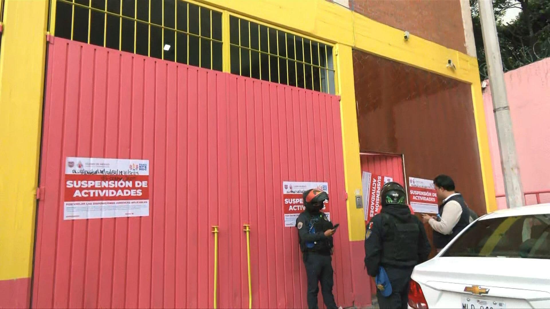 Siguen Fiestas Clandestinas en CDMX: Desalojan a Más de 2 Mil Jóvenes en Col. Buenos Aires