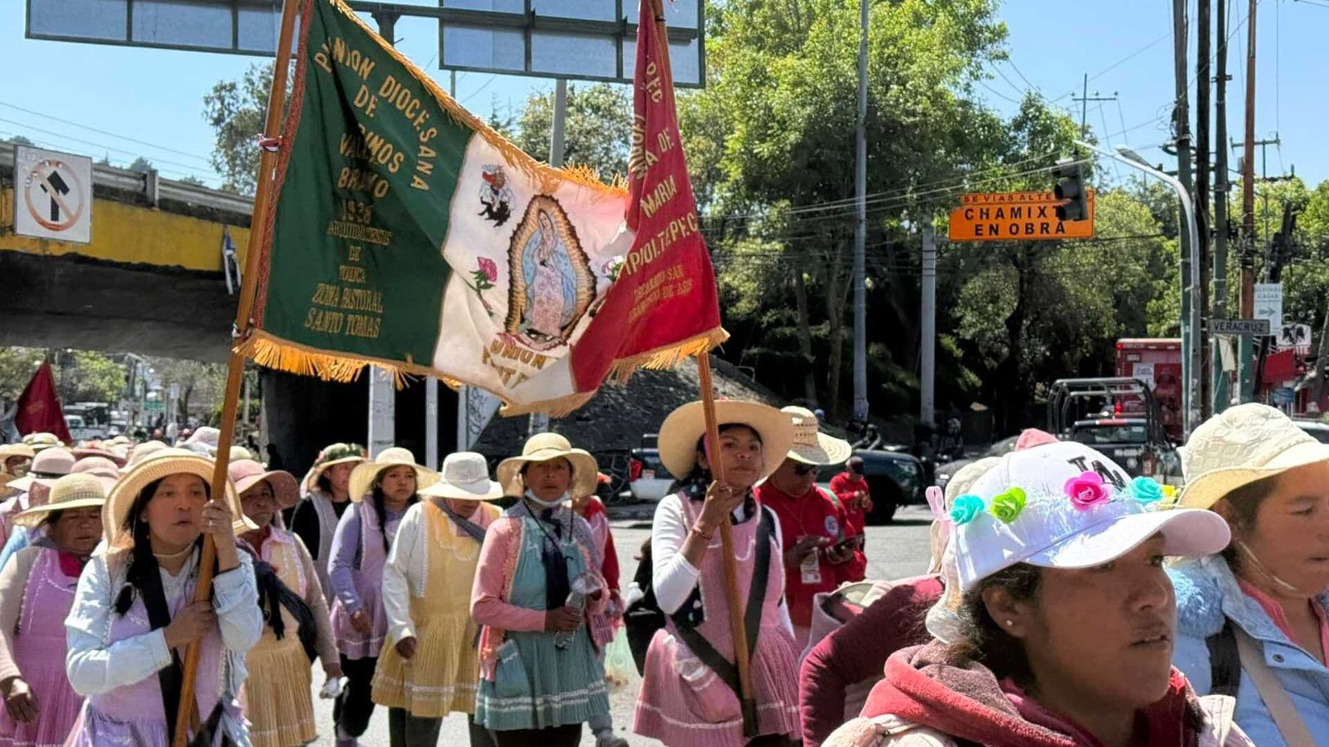 Peregrinación desde Toluca Avanza por Carretera México–Toluca