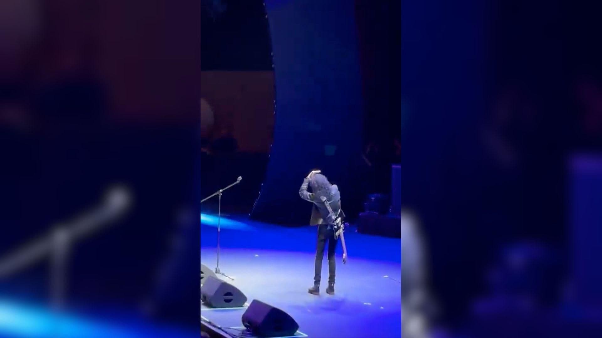 Detienen Concierto de El Tri en Auditorio Nacional Tras Caída de Pantalla