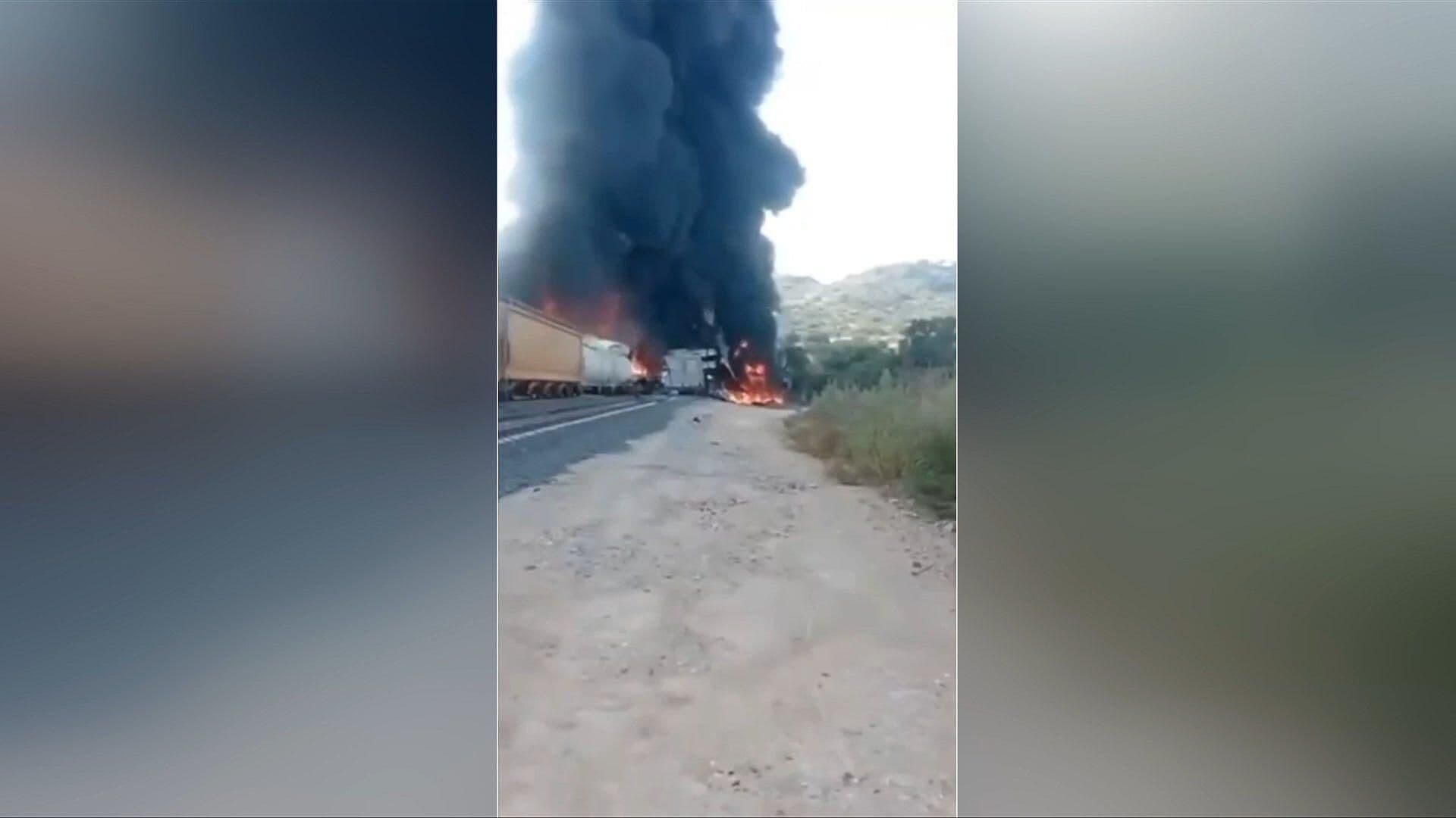 Tren con Alcohol Etílico y Etanol Descarrila en Tepatitlán, Hidalgo; Accidente Deja Un Muerto