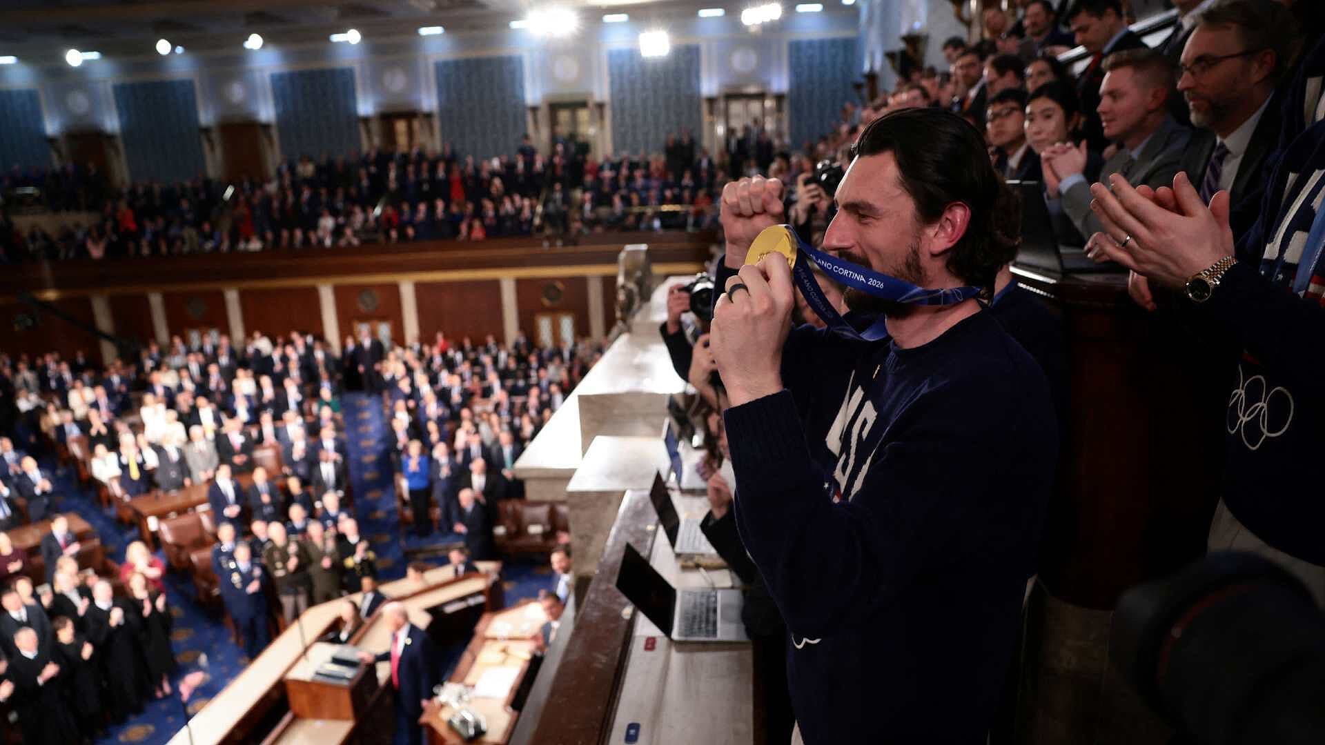 ¿Qué es la Medalla de la Libertad y Por Qué Trump la Otorgó al Portero de Hockey de EUA?
