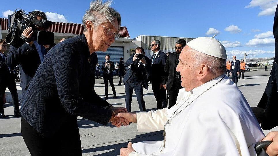 Papa Francisco Visita Marsella y Rinde Homenaje a Migrantes Muertos