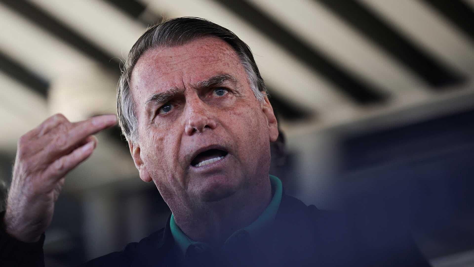 Catean Casa de Jair Bolsonaro y le Ordenan Usar Tobillera Electrónica