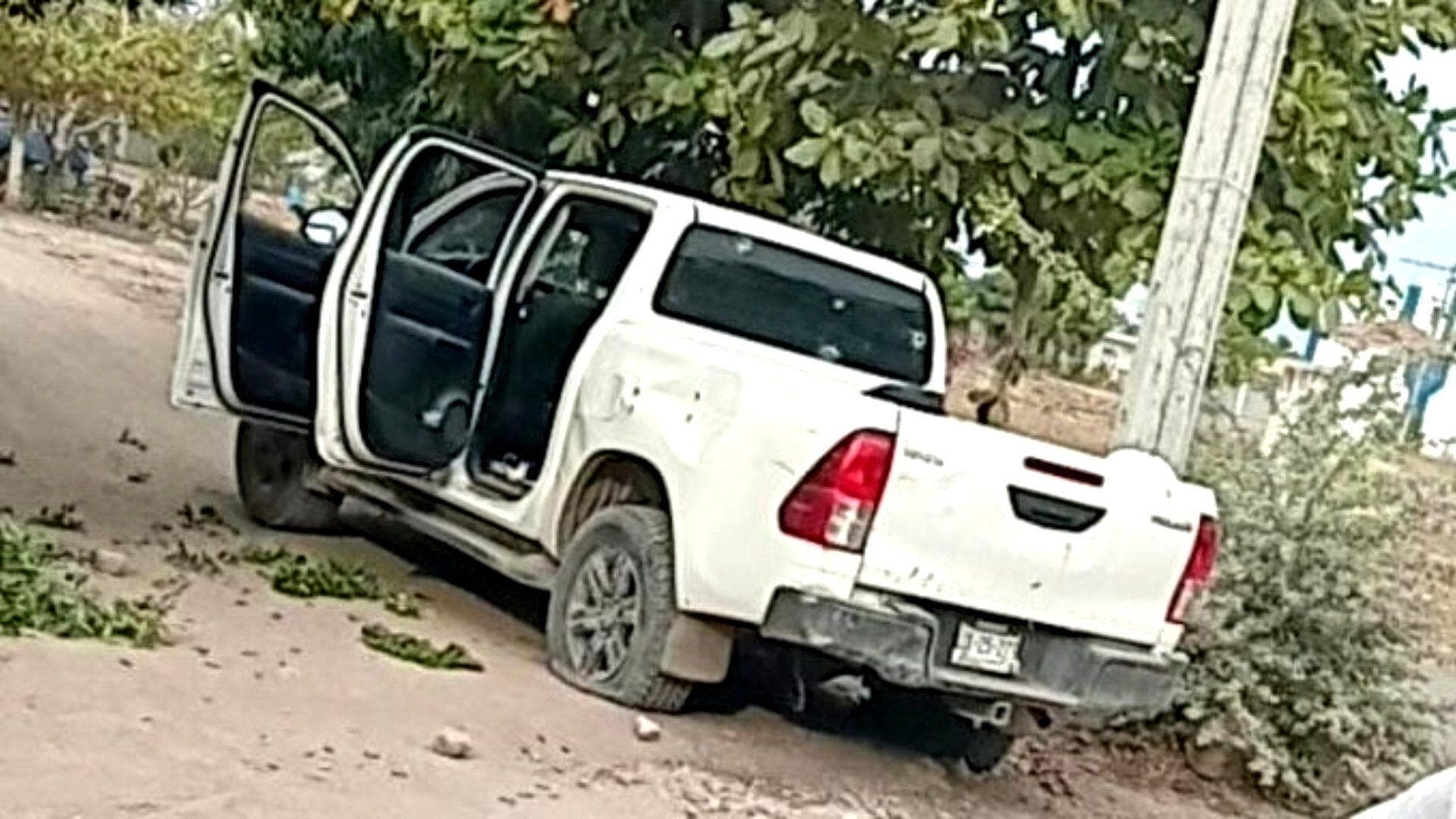 Hombres Armados Atacan a Militares En la Ruana, Michoacán