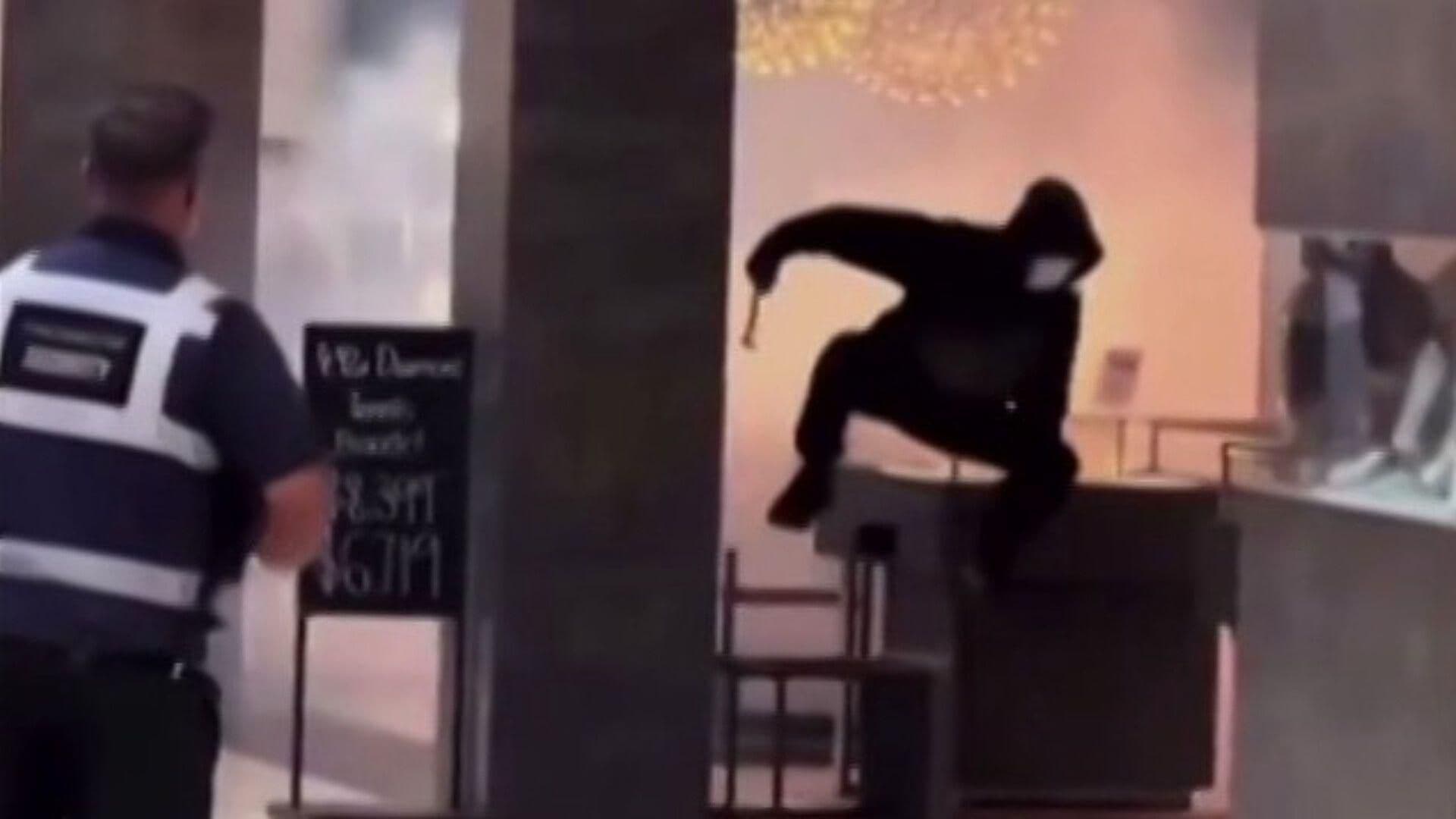 Captan Asalto a Joyería en Plaza Comercial en Auckland, Nueva Zelanda