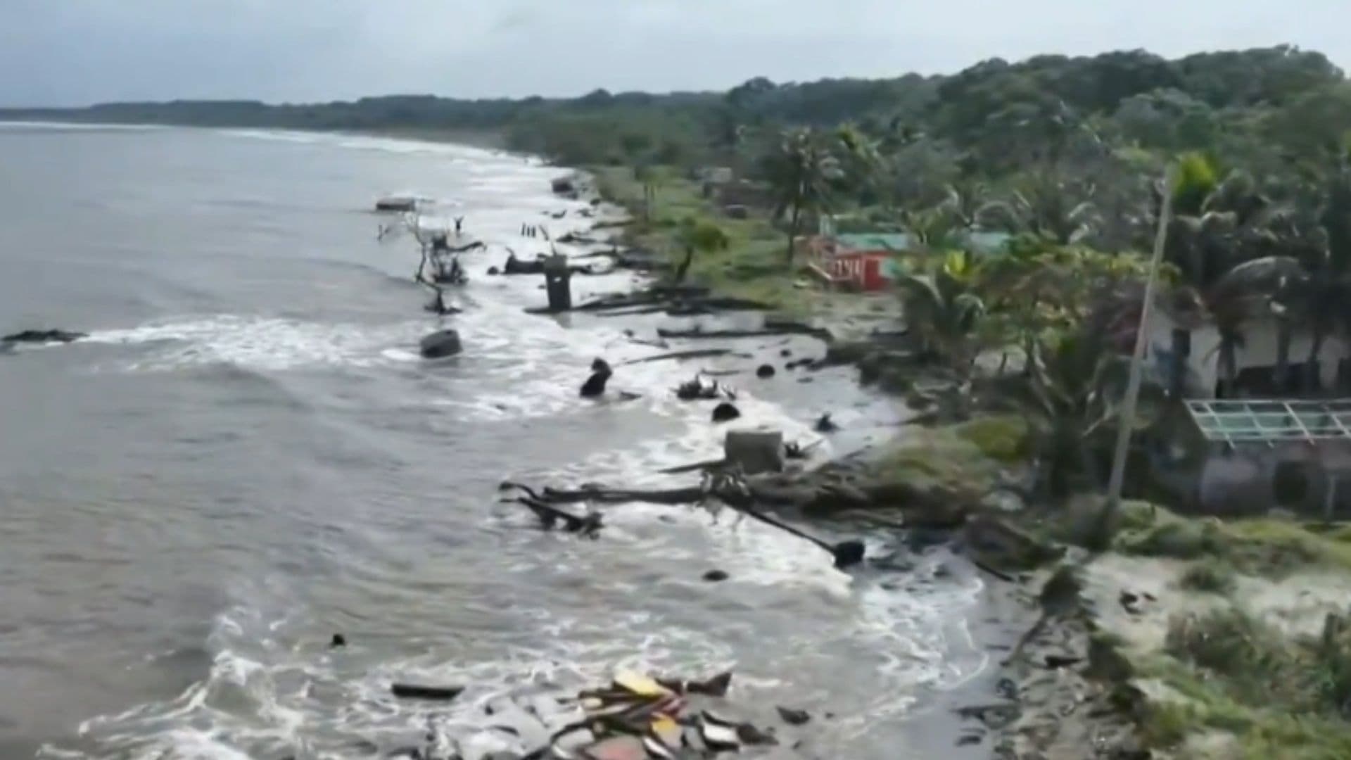El Bosque, Localidad Desplazada por la Erosión Costera a Causa del Calentamiento Global