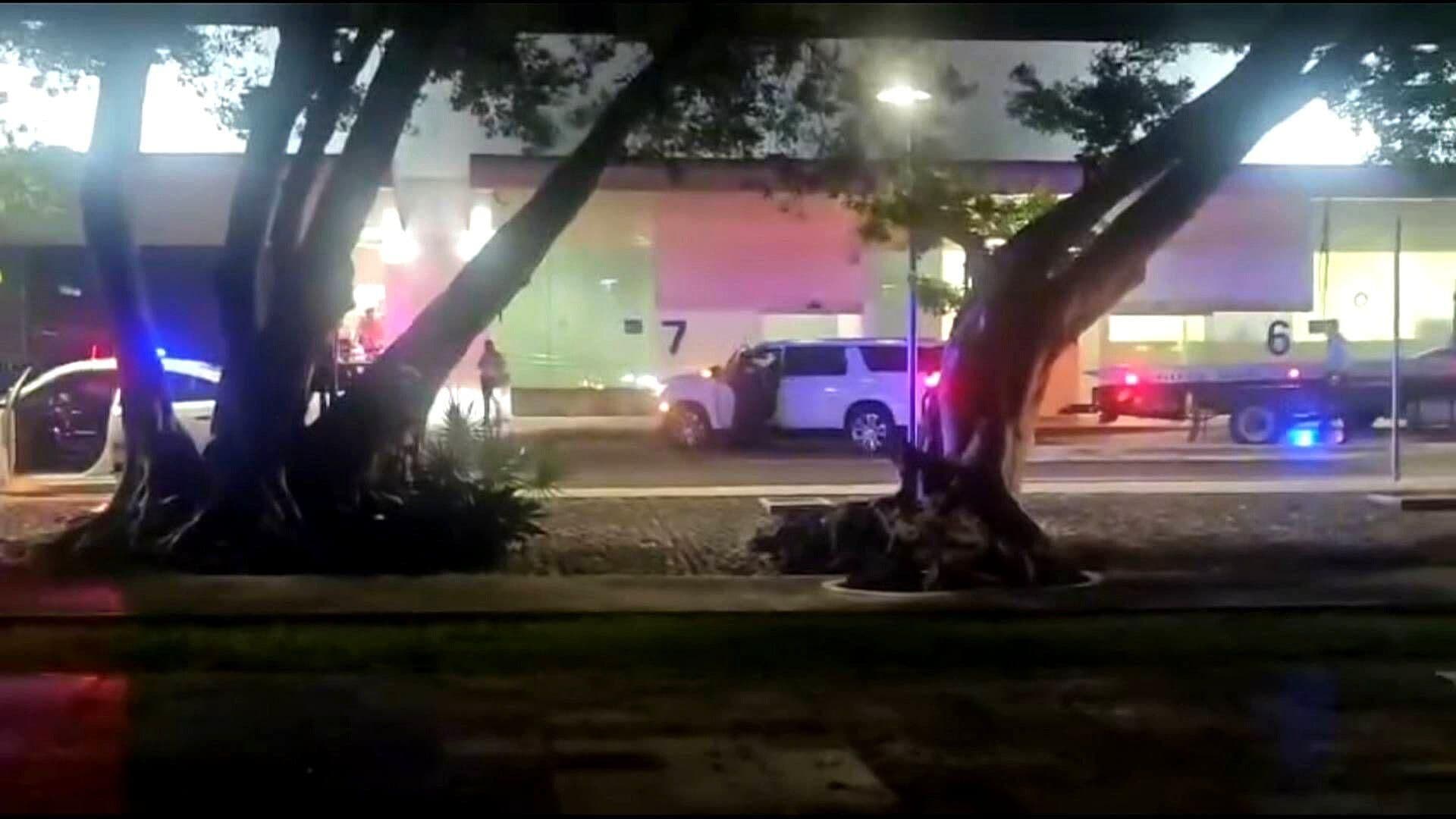 Persecución en Cancún Termina con Dos Detenidos Cerca del Aeropuerto