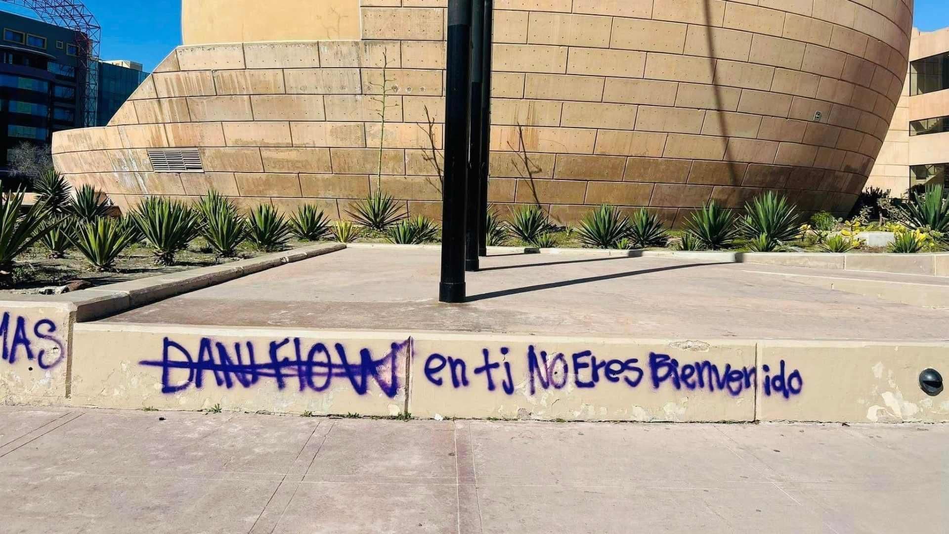 "No Eres Bienvenido"; Cancelan a Dani Flow en Tijuana Durante Marcha 8M