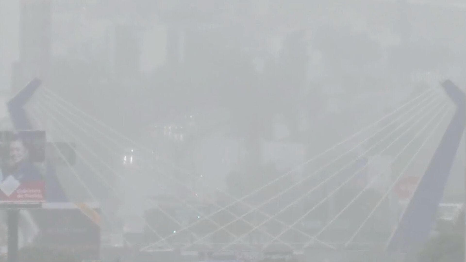 Lluvias y Fuertes Vientos Sorprenden a Poblanos en Plena Navidad