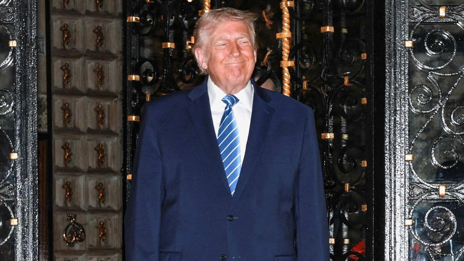 Trump Reveló Llamada con Putin Antes de Reunirse con Zelenski en Mar-a-Lago