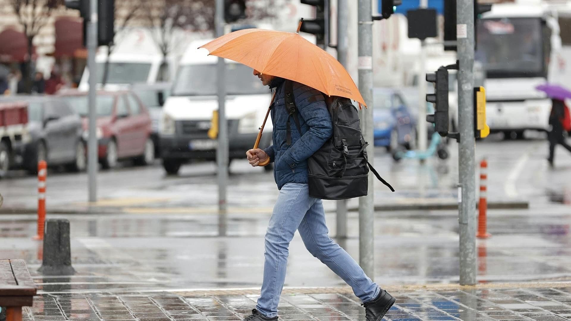 Frente Frío 33 en Juárez: Alertan por Lluvias y Baja de Temperatura