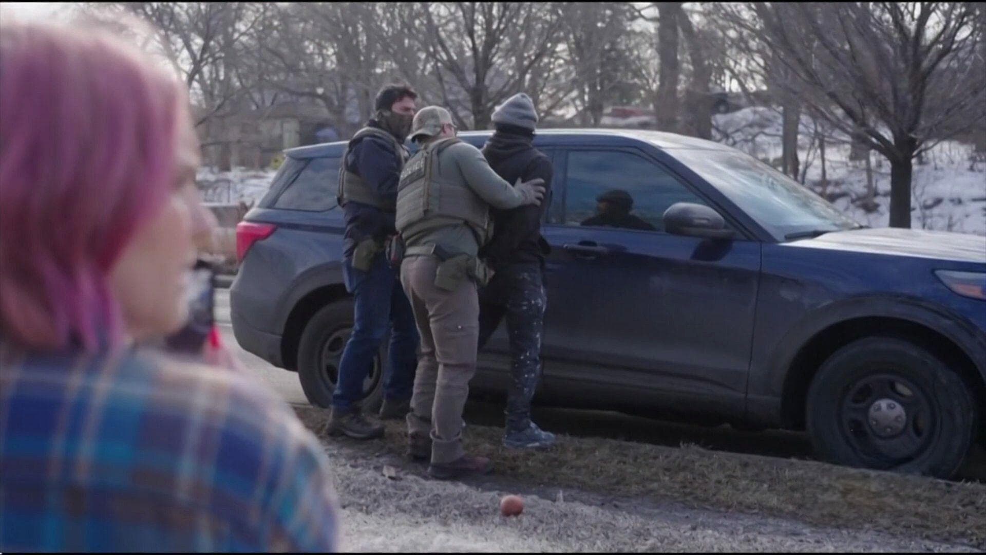 Tom Homan, Zar Fronterizo de EUA, Anuncia la Salida de Agentes del ICE de Minnesota