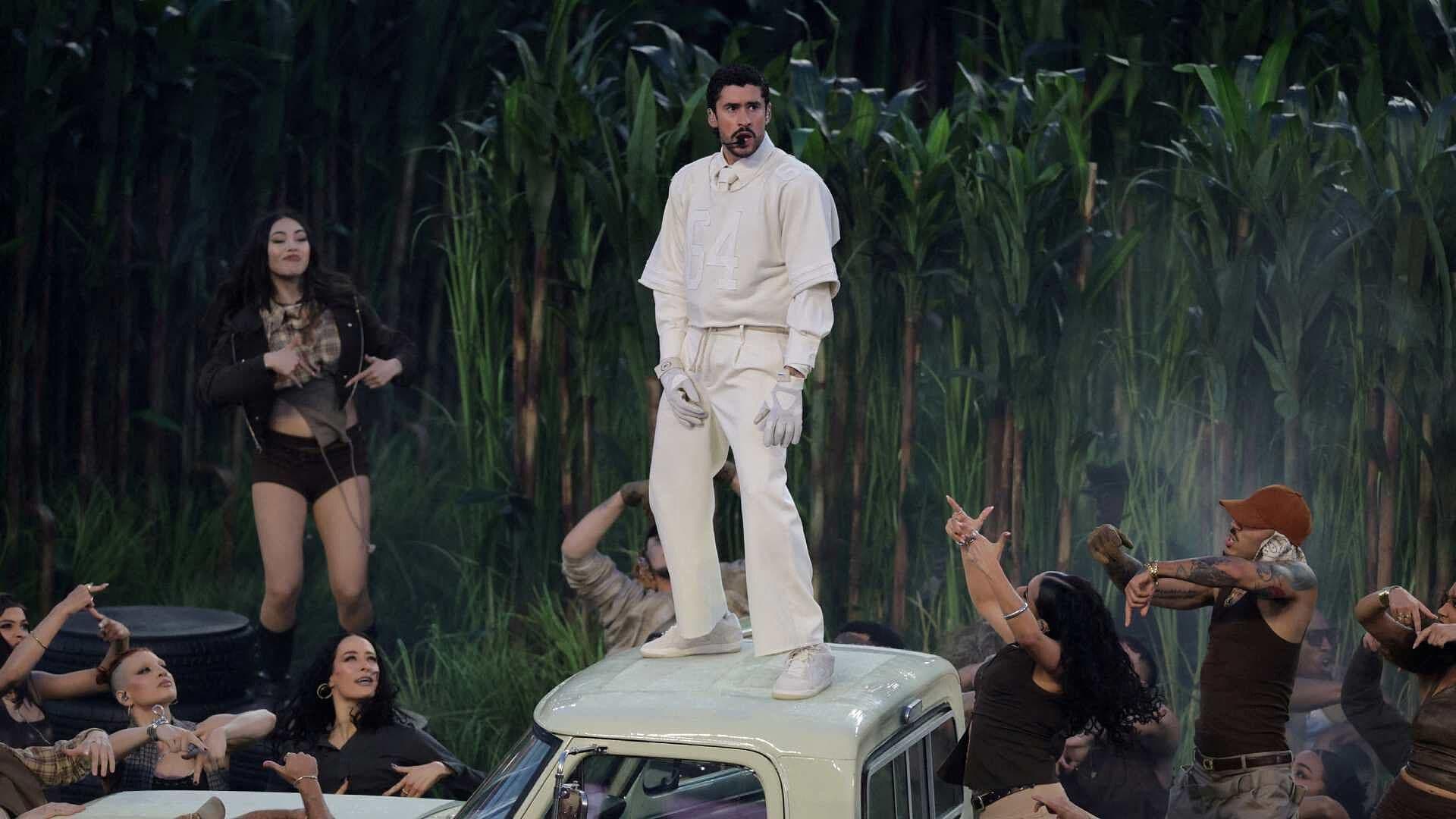 ¿La Presencia de Bad Bunny en el Show del Super Bowl Tuvo un Trasfondo Político?