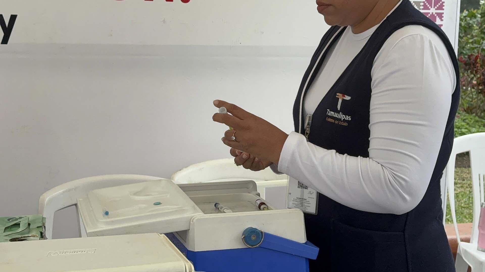 Instalan Módulo de Vacunación Contra el Sarampión en Plaza de Armas de Tampico