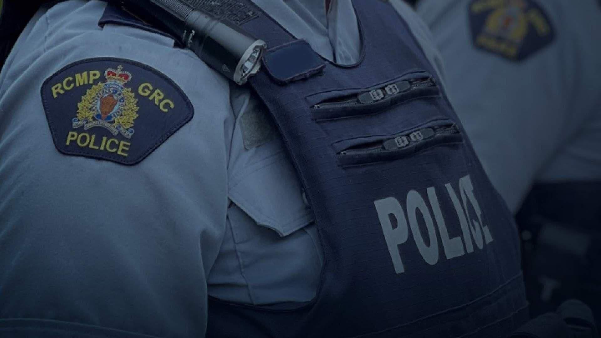 Tiroteo en Escuela de Canadá Deja 9 Muertos y Decenas de Heridos en Tumbler Ridge