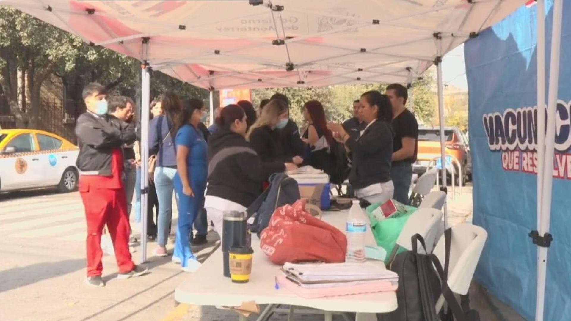 Se Acaban en 30 Minutos Vacunas Contra Sarampión en Estación Hospital del Metro en Monterrey