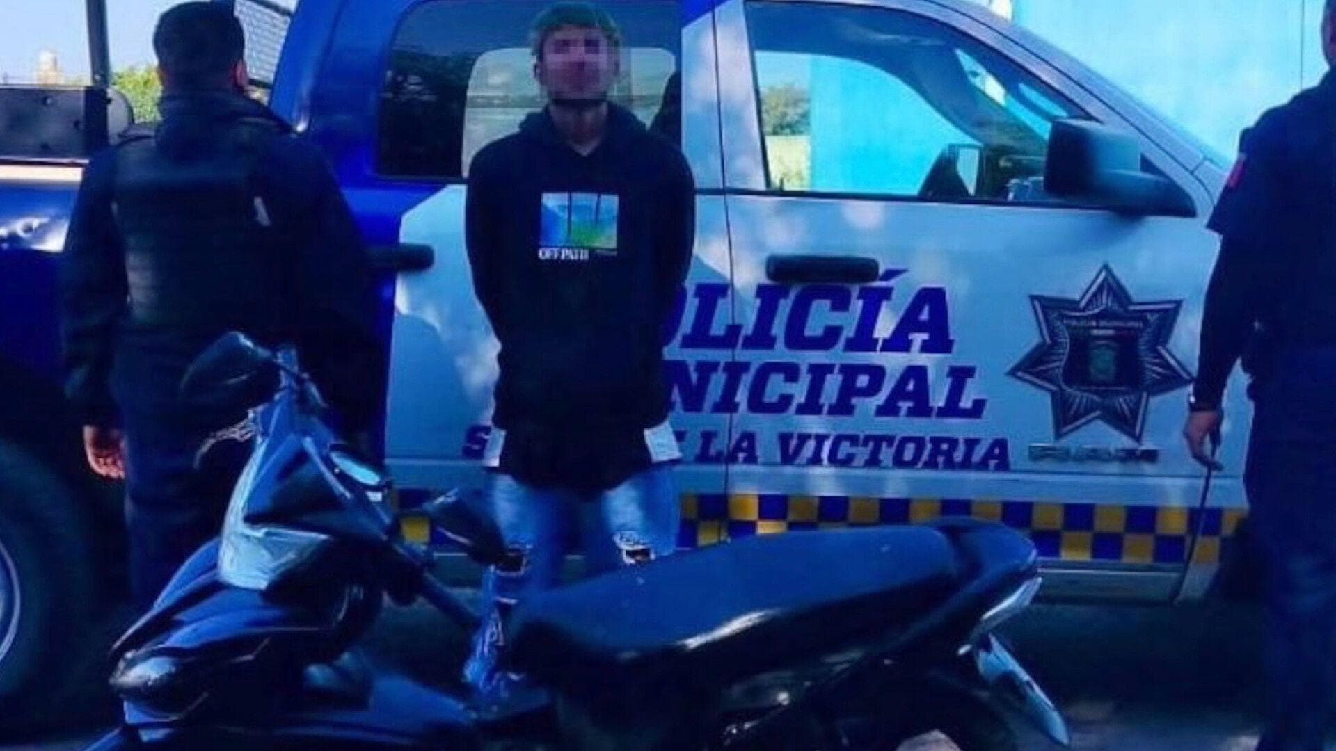 Detienen a Hombre y Recuperan Moto con Reporte de Robo en Lomas de Comanjilla en Silao