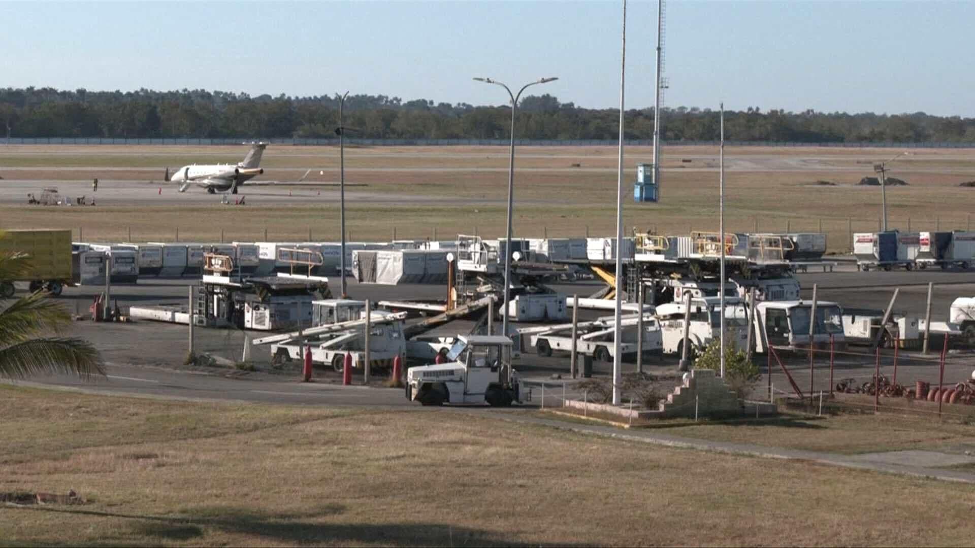 Reservas de Combustible Se Agotan en Cuba; México Envía Cargamento de Ayuda Humanitaria