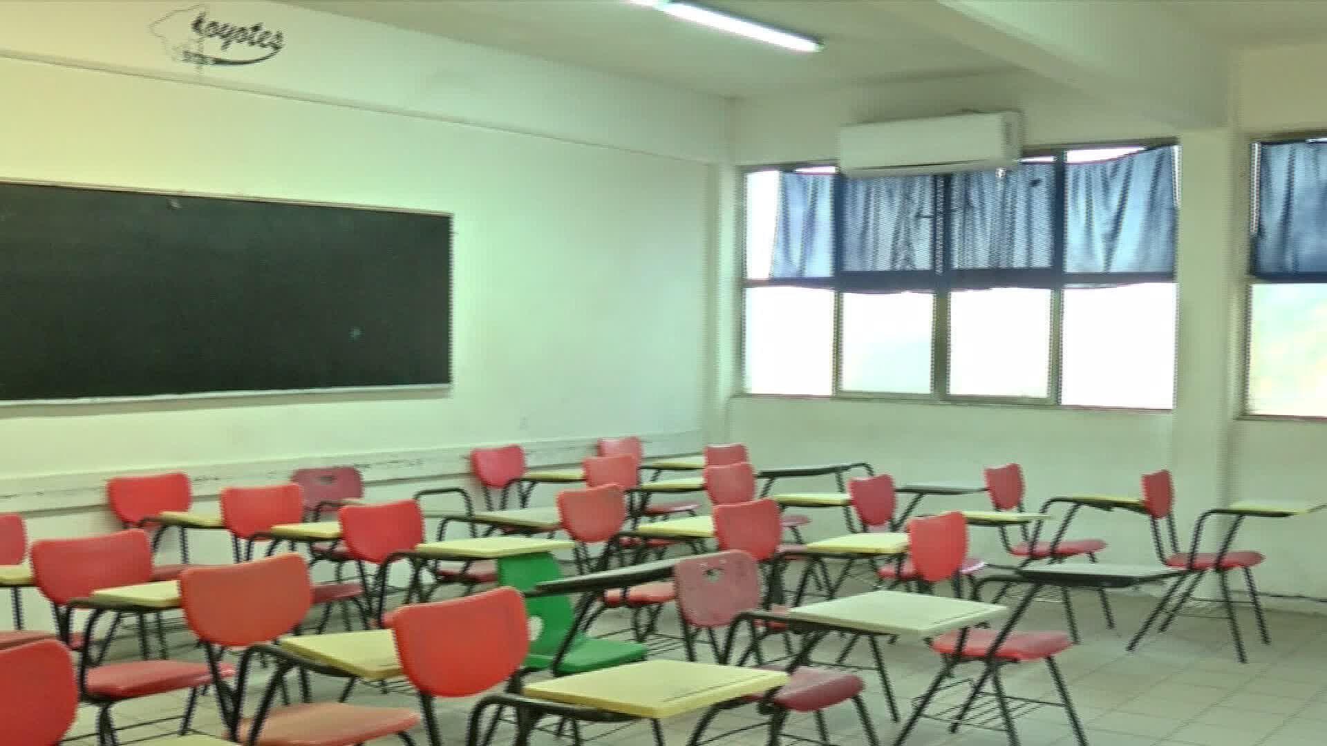 Tohono O'odham Piden Respetar Educación Gratuita