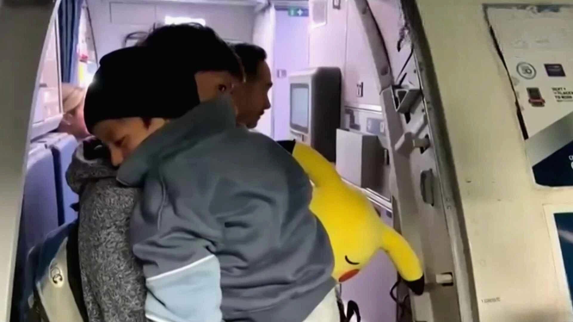 Liberan a Liam y a su Padre, Detenidos en Operativo de ICE en Mineápolis