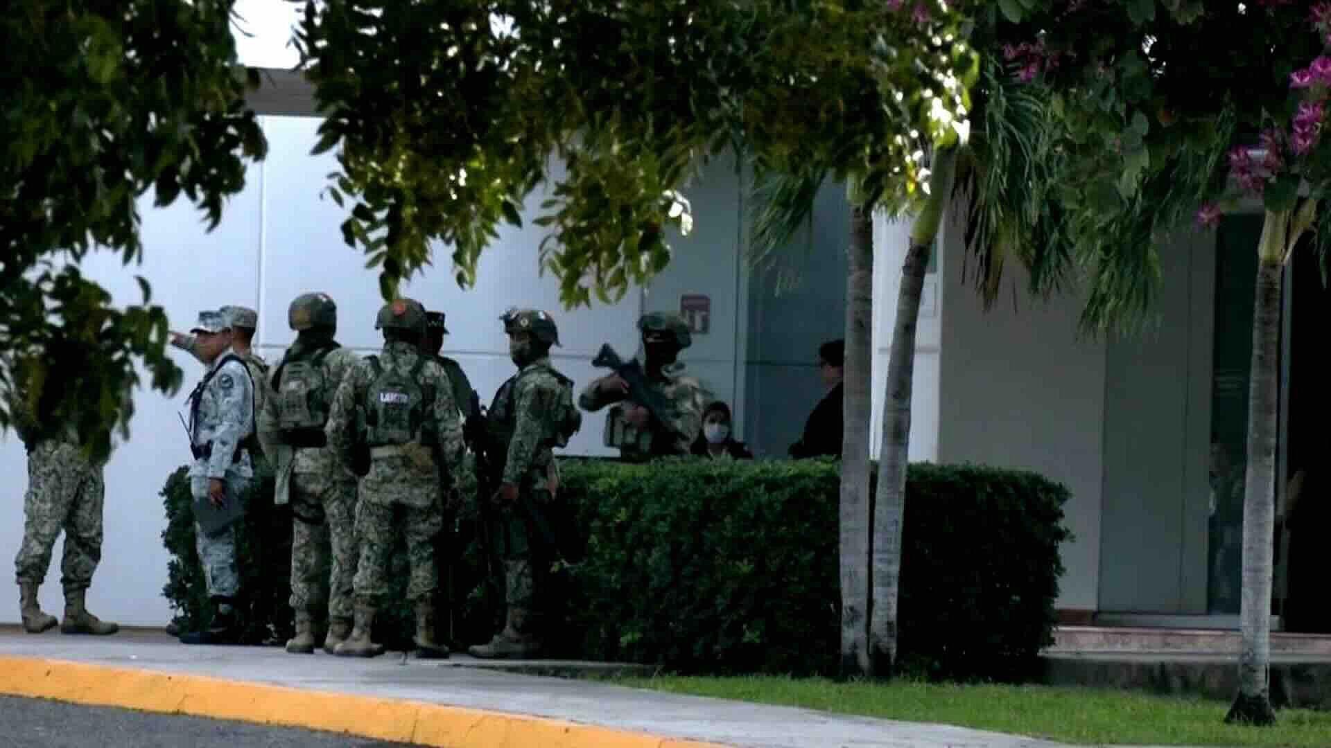 Sergio Torres Félix y Elizabeth Montoya Reportan Mejoría Tras Atentado en Culiacán