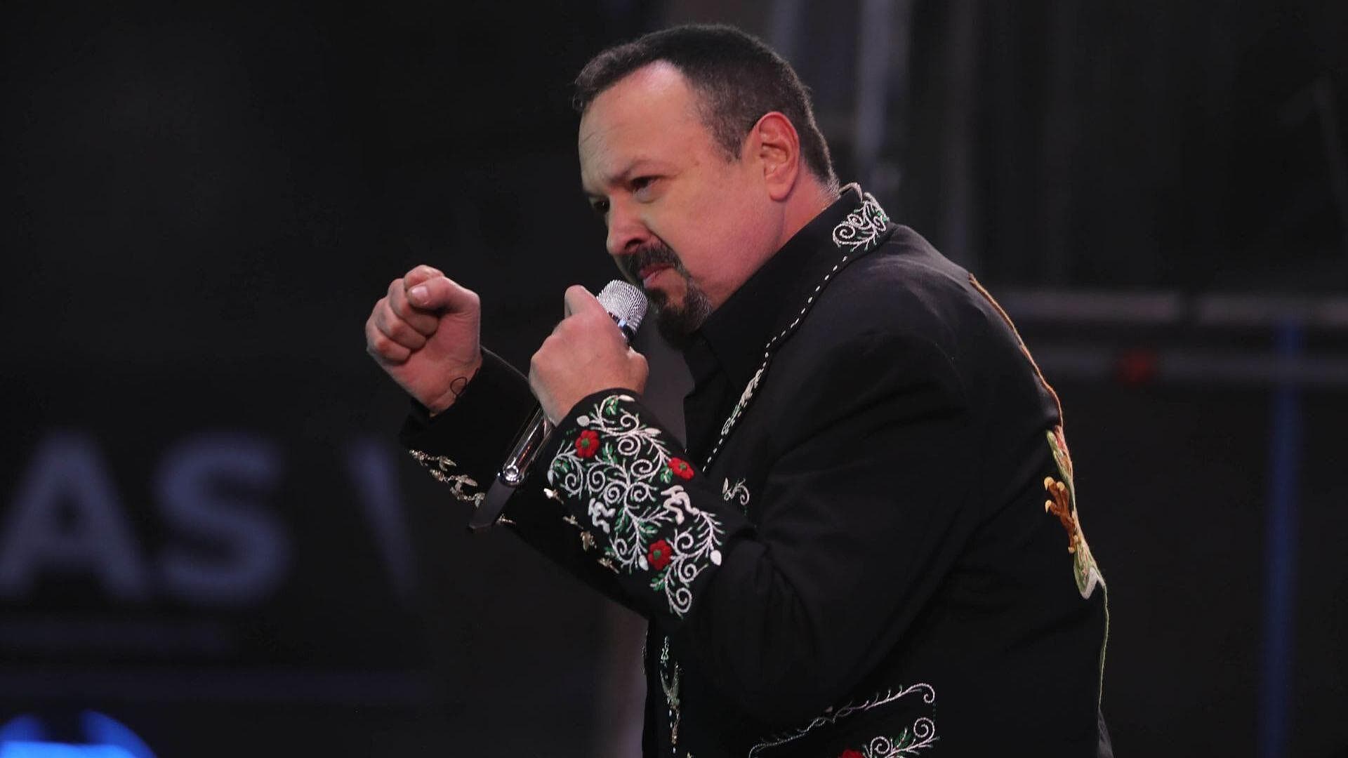 ¿Pepe Aguilar Se Va de las Redes Sociales? Esto Dijo