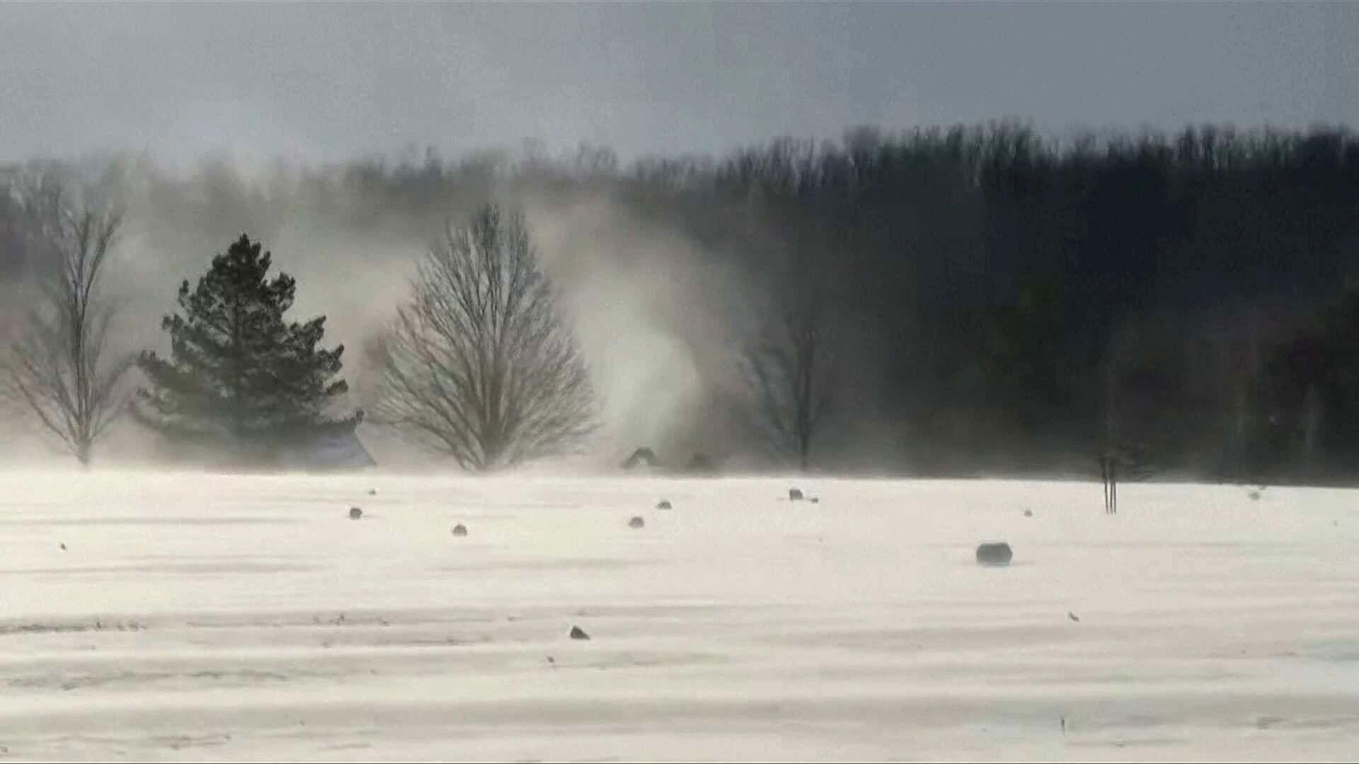 Emiten Declaración de Desastre en Más de 100 Condados de Texas ante el Impacto de Tormenta Invernal