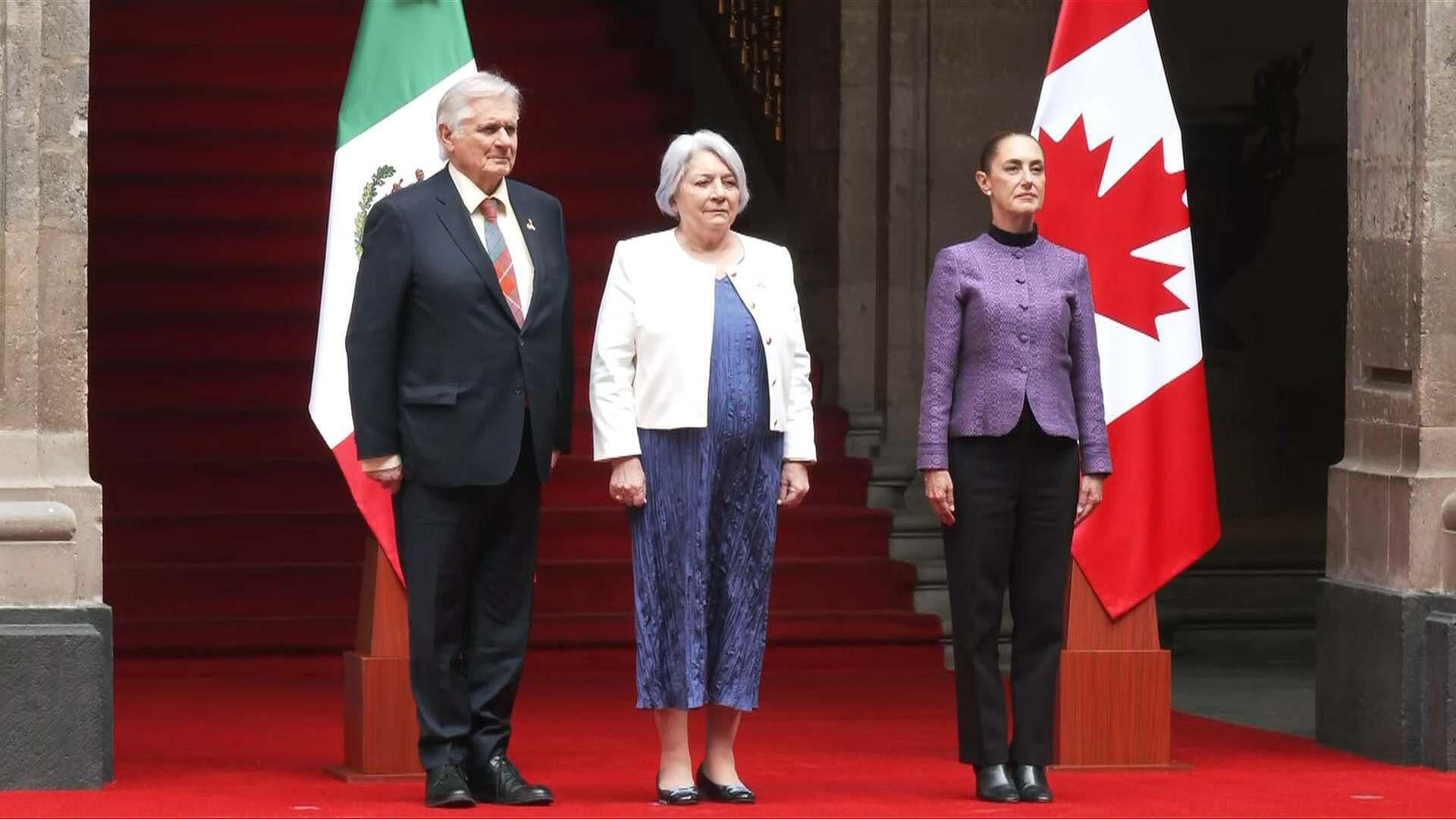 Sheinbaum Recibe en Palacio Nacional a la Gobernadora General de Canadá, Mary Simon